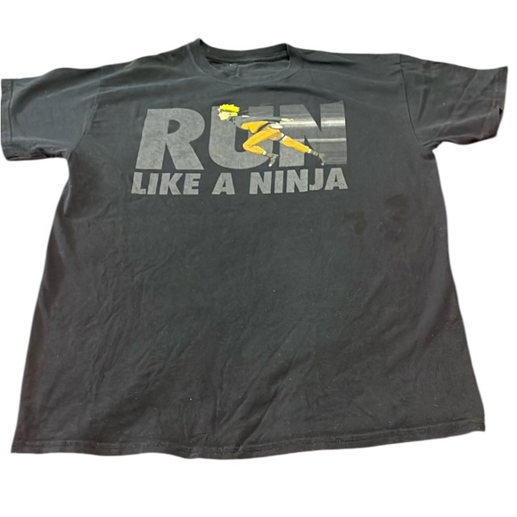 Men’s Naruto Run Like a Ninja Tee- Size M - Picture 1 of 6